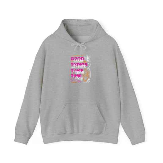 "Good Things" Kapuzenpullover – Moderner Streetwear Look