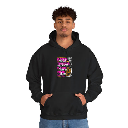 "Good Things" Kapuzenpullover – Moderner Streetwear Look