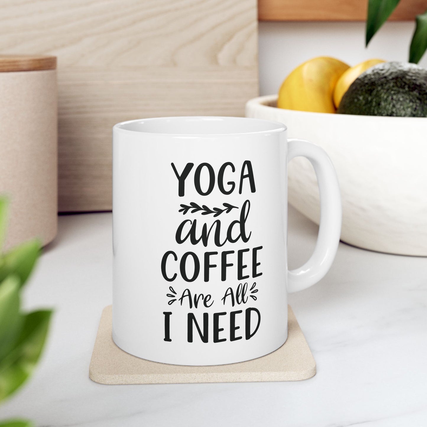 Bedruckte Kaffeetasse – 11oz (330 ml) – „Yoga“ – robust & stilvoll