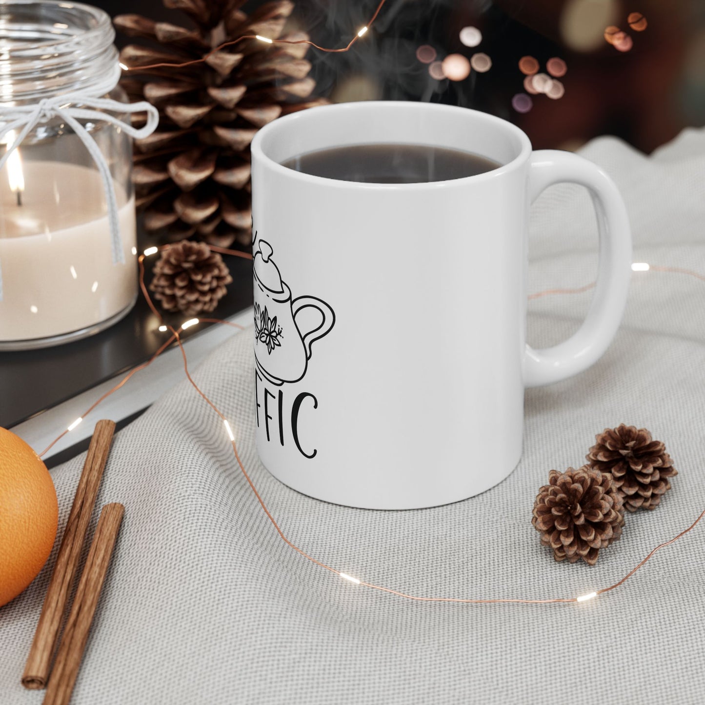 Bedruckte Kaffeetasse – 11oz (330 ml) – „Tee-Riffic“ – robust & stilvoll
