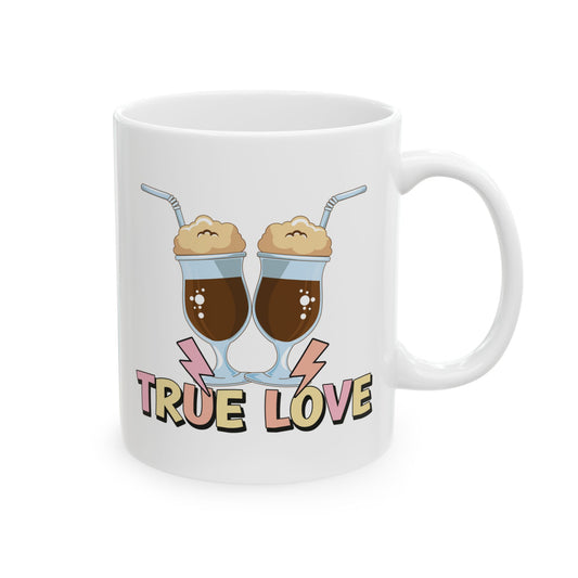 Bedruckte Kaffeetasse – 11oz (330 ml) – „True Love“ – robust & stilvoll